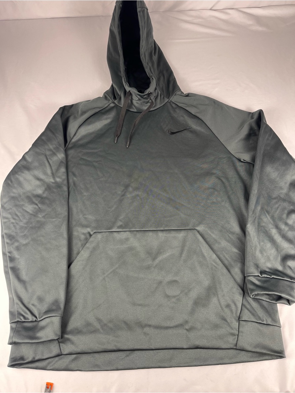 Nike Dri-FIT Men’s XL Olive Green Pullover Hoodie Athletic Training Sweatshirt
